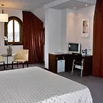 Puente Colgante Boutique Hotell