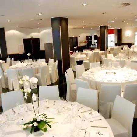 Hotell Puente Colgante Boutique 4*