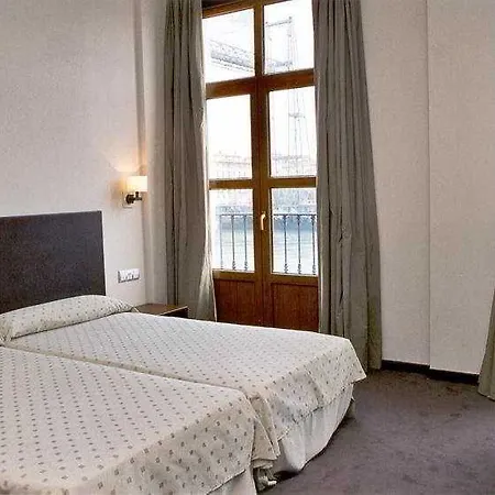 Hotell Puente Colgante Boutique 4*
